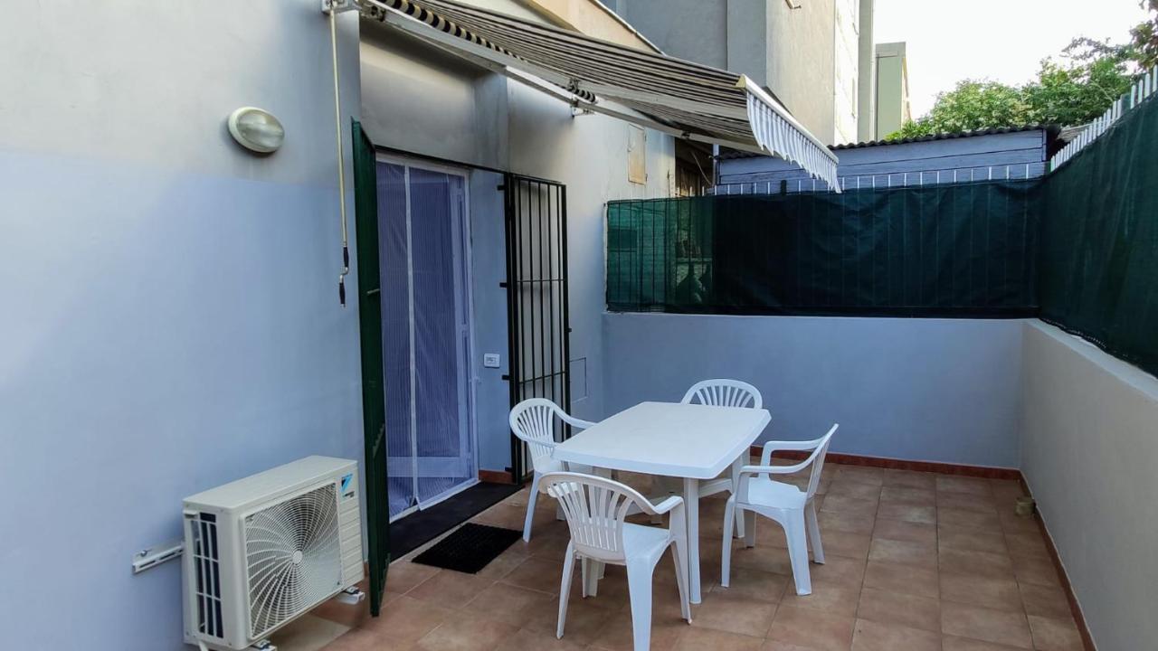 Karina, To The Beach With Terrace And Private Parking ซาโวนา ภายนอก รูปภาพ