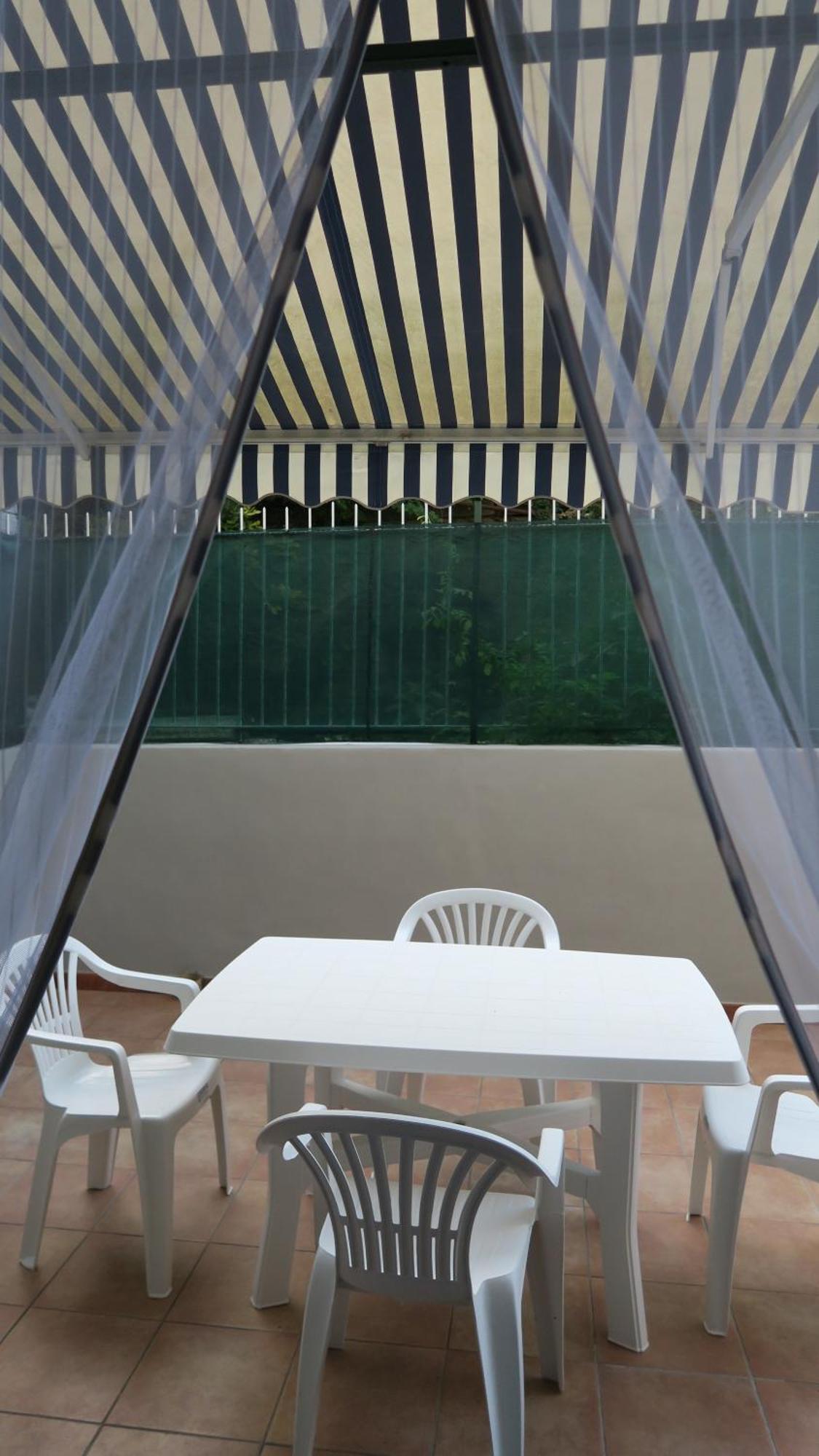 Karina, To The Beach With Terrace And Private Parking ซาโวนา ภายนอก รูปภาพ